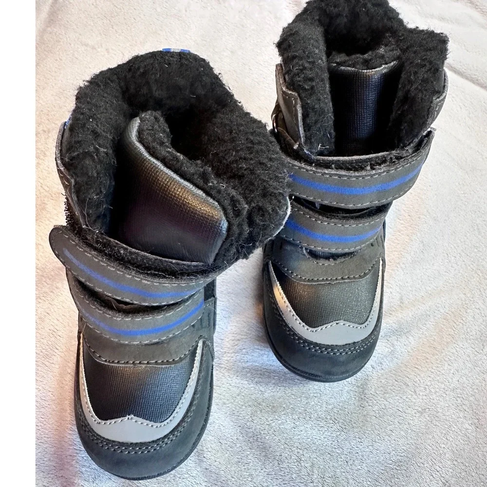 Totes Taylor Black Toddler Snow Boots Faux Fur Lined Size 6 Med Blue Accents